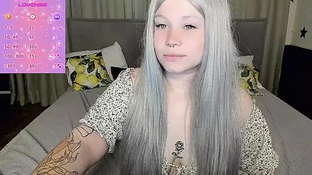 Diana_Dream from StripChat is Freechat