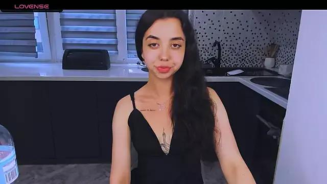 Dilara_Mee from StripChat is Freechat