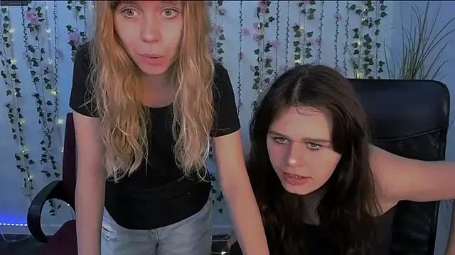 dina_sparks from StripChat is Freechat