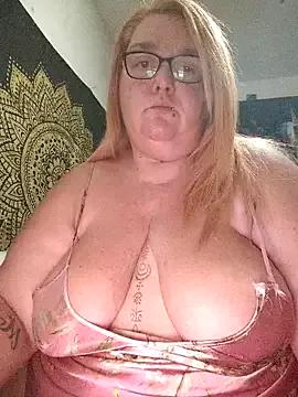 diosacurvy1984 from StripChat is Freechat