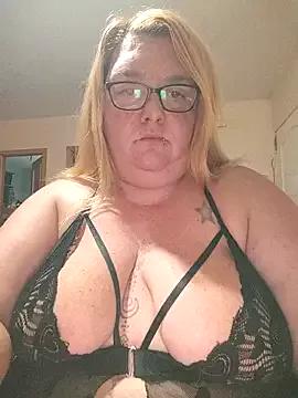 diosacurvy1984 from StripChat is Freechat
