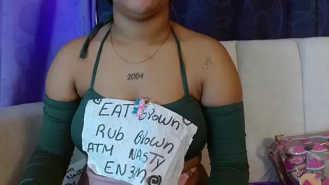 Explore our live girls sluts from our Custom and Multi clubs and checkout exclusive access to highly interactive content, such as shape, hair, titties, pussy type and many more.