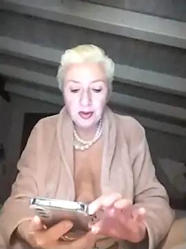 divinaerotica from StripChat