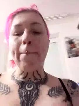 divine_eve from StripChat