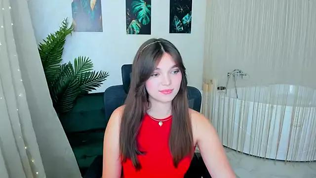 Explore our live girls sluts from our Custom and Multi clubs and checkout exclusive access to highly interactive content, such as shape, hair, titties, pussy type and many more.