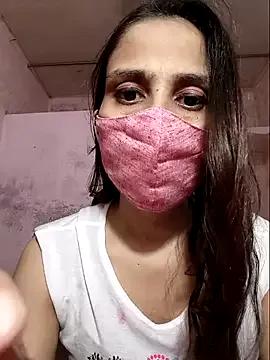 DIVINEDIVAA webcams show profile image 