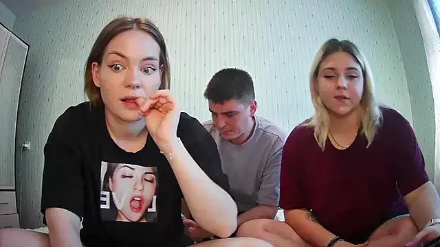DivineTrio from StripChat