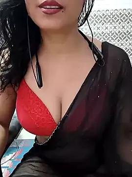 Divya_Bharti webcams show profile image 