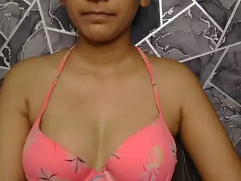 DOLL_CUTY from StripChat