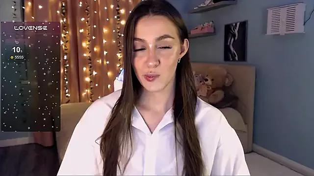 Explore our live girls sluts from our Custom and Multi clubs and checkout exclusive access to highly interactive content, such as shape, hair, titties, pussy type and many more.