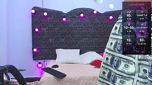 doll_party23 from StripChat