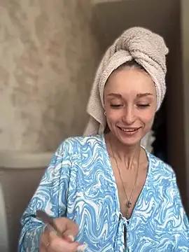Dollar_Doll from StripChat