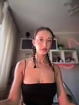 Dollar_Doll from StripChat