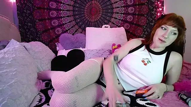 Explore our live girls sluts from our Custom and Multi clubs and checkout exclusive access to highly interactive content, such as shape, hair, titties, pussy type and many more.