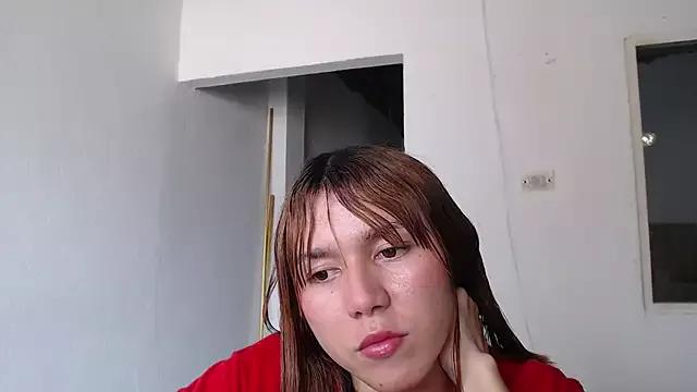 Dolly_Peach_ from StripChat
