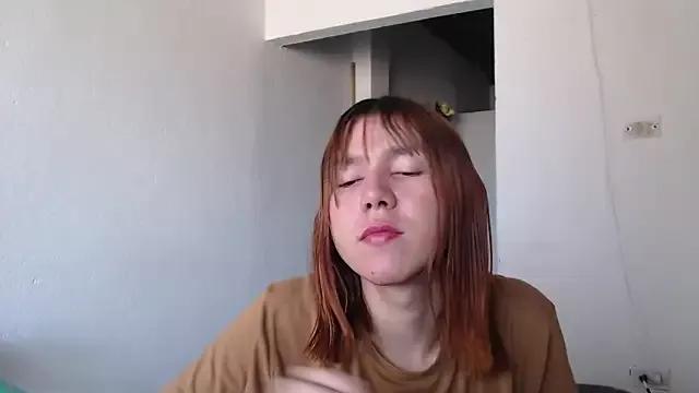 Dolly_Peach_ from StripChat