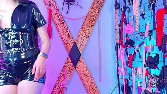 DominatedDesires_BDSM from StripChat is Freechat