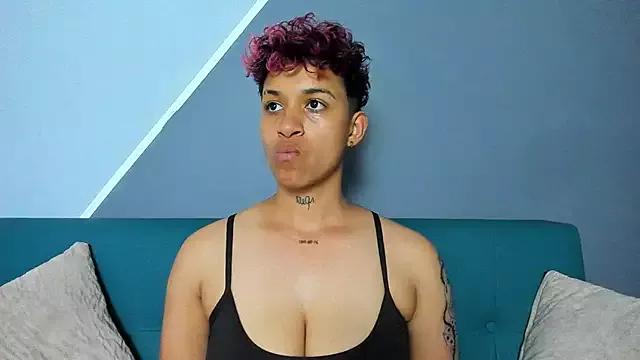 Explore our live girls sluts from our Custom and Multi clubs and checkout exclusive access to highly interactive content, such as shape, hair, titties, pussy type and many more.