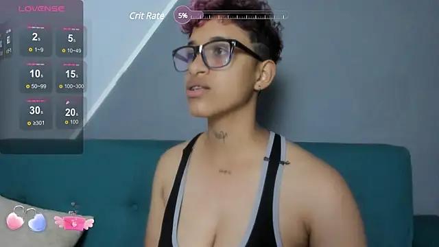 Explore our live girls sluts from our Custom and Multi clubs and checkout exclusive access to highly interactive content, such as shape, hair, titties, pussy type and many more.