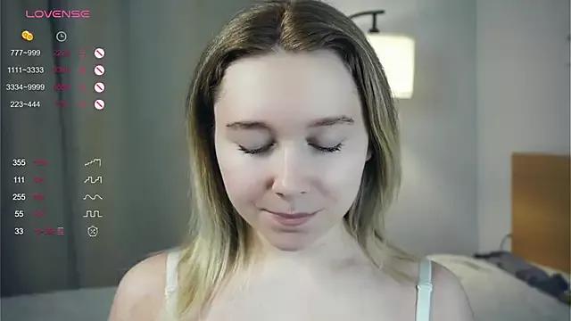 DominoGrindel from StripChat is Freechat