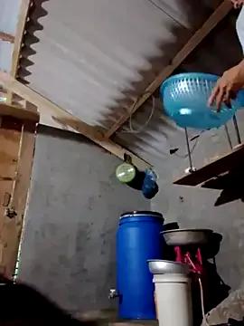 donna-bae from StripChat