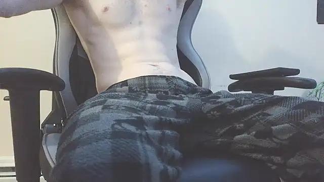 Drakecumm690 webcams show profile image 