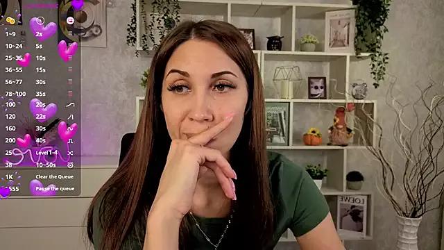 DreamVelour from StripChat is Freechat