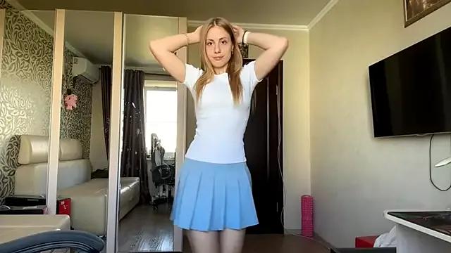 Explore our live girls sluts from our Custom and Multi clubs and checkout exclusive access to highly interactive content, such as shape, hair, titties, pussy type and many more.