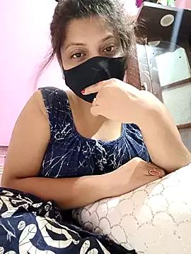 dreemymistu from StripChat