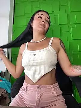 Dulce__Boyd from StripChat is Freechat