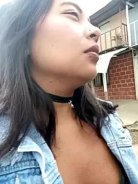Explore our live girls sluts from our Custom and Multi clubs and checkout exclusive access to highly interactive content, such as shape, hair, titties, pussy type and many more.