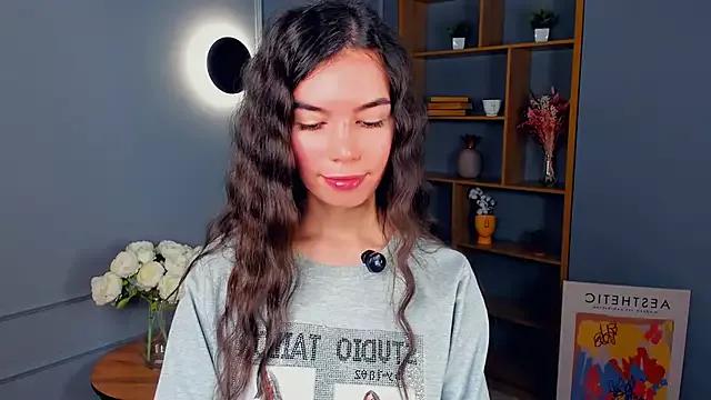 EarthaFlitton from StripChat is Freechat