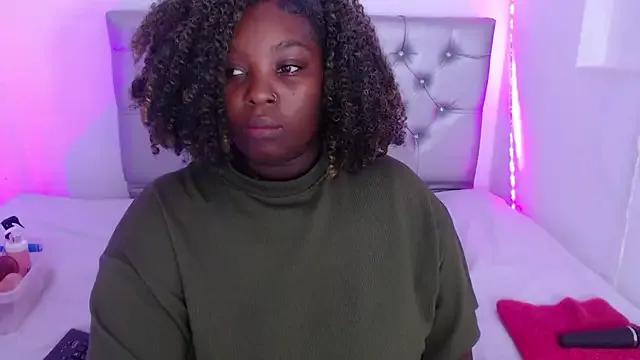 ebony_NeighborMoans from StripChat is Freechat
