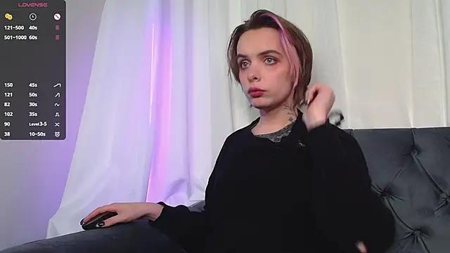 Eden_Heart from StripChat