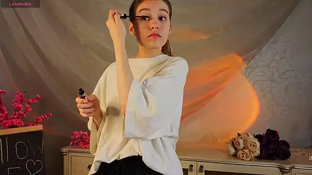 EdinaFurr from StripChat is Freechat