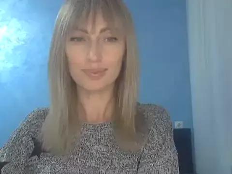 EffectMaya from StripChat