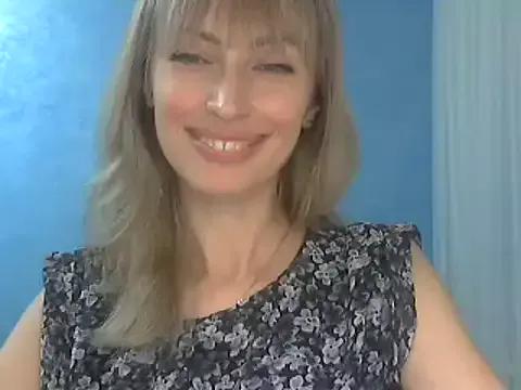 EffectMaya from StripChat