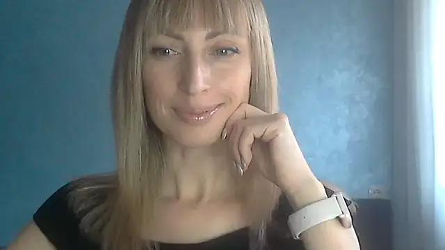 EffectMaya from StripChat