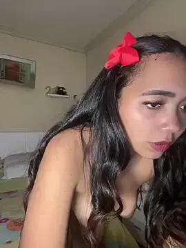 effie_castroo from StripChat is Freechat