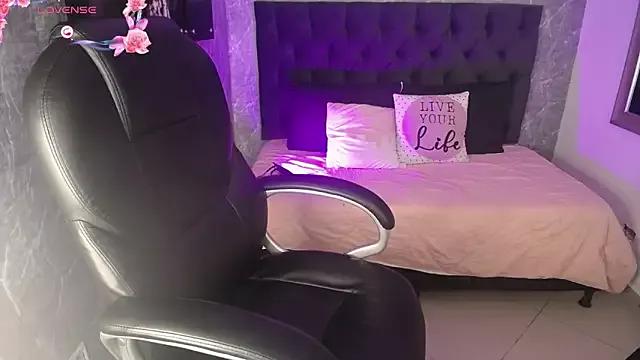 eileen__hills from StripChat