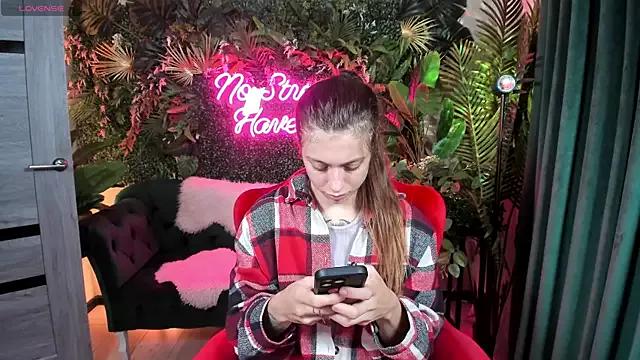 Eileen_Delight from StripChat