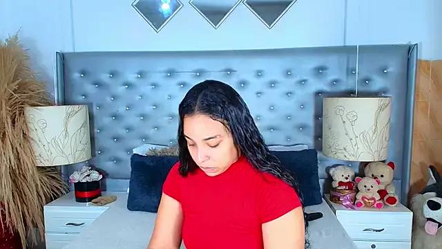 EileenBenzon from StripChat