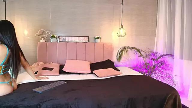 eimi_rosse18 from StripChat is Freechat