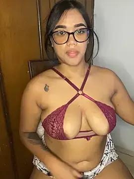ElaEndez_ from StripChat