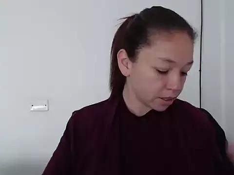Explore our live girls sluts from our Custom and Multi clubs and checkout exclusive access to highly interactive content, such as shape, hair, titties, pussy type and many more.