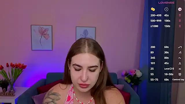 ElaraBloom from StripChat is Freechat