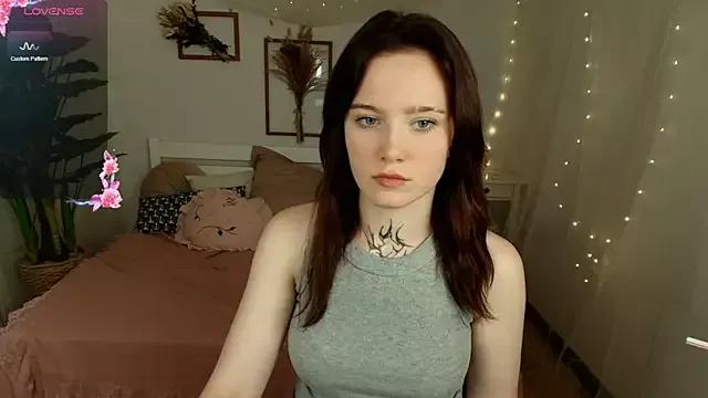 Explore our live girls sluts from our Custom and Multi clubs and checkout exclusive access to highly interactive content, such as shape, hair, titties, pussy type and many more.