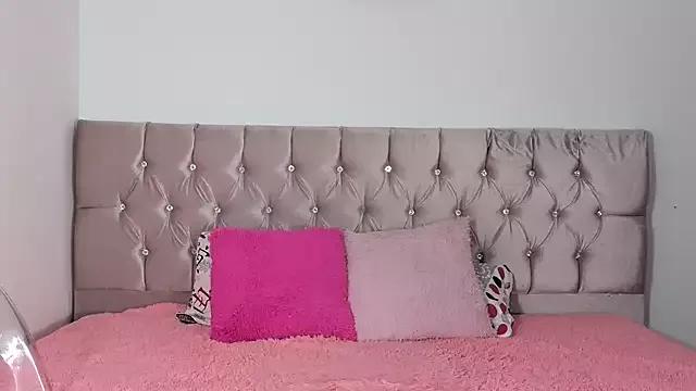 Electra__moon from StripChat is Freechat