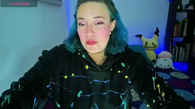ElectricSapphire from StripChat