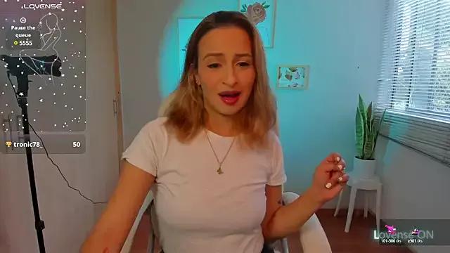 Elena_Ruiz from StripChat